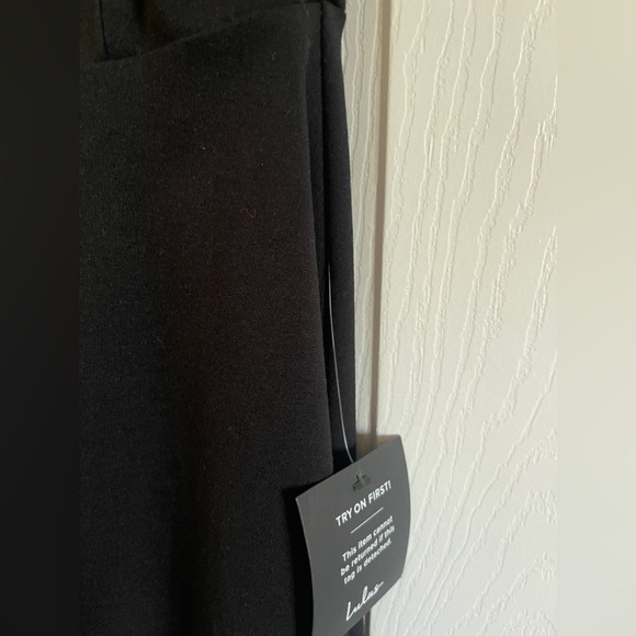 Black Off the Shoulder Skater Dress - Picture 7 of 12